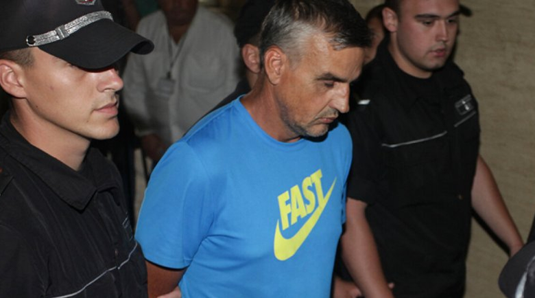 Румънският тираджия Мариан Вилку, убил двама край гара Яна, шофира в Букурещ