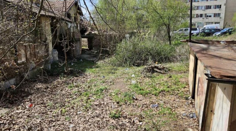 Намериха труп в стара постройка на болницата в Благоевград